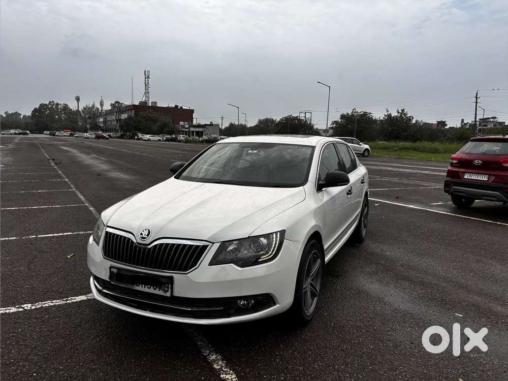 Skoda Superb Elegance 2014