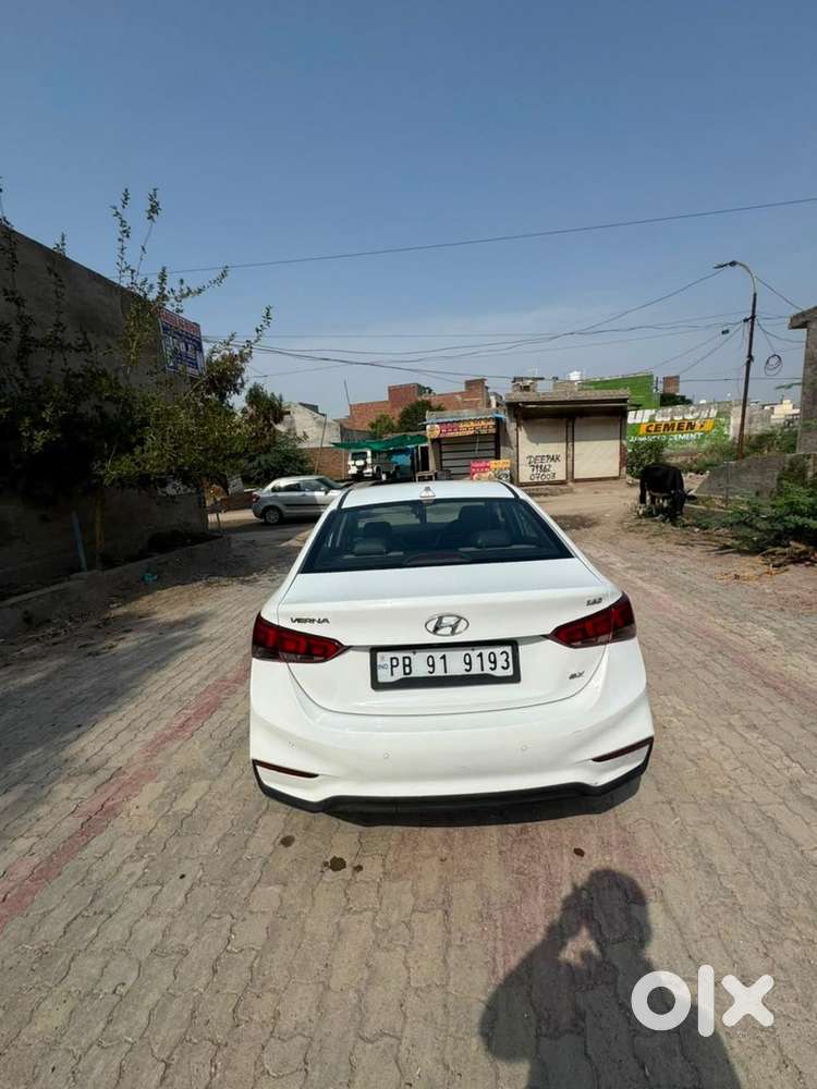 Hyundai Fluidic Verna 2018