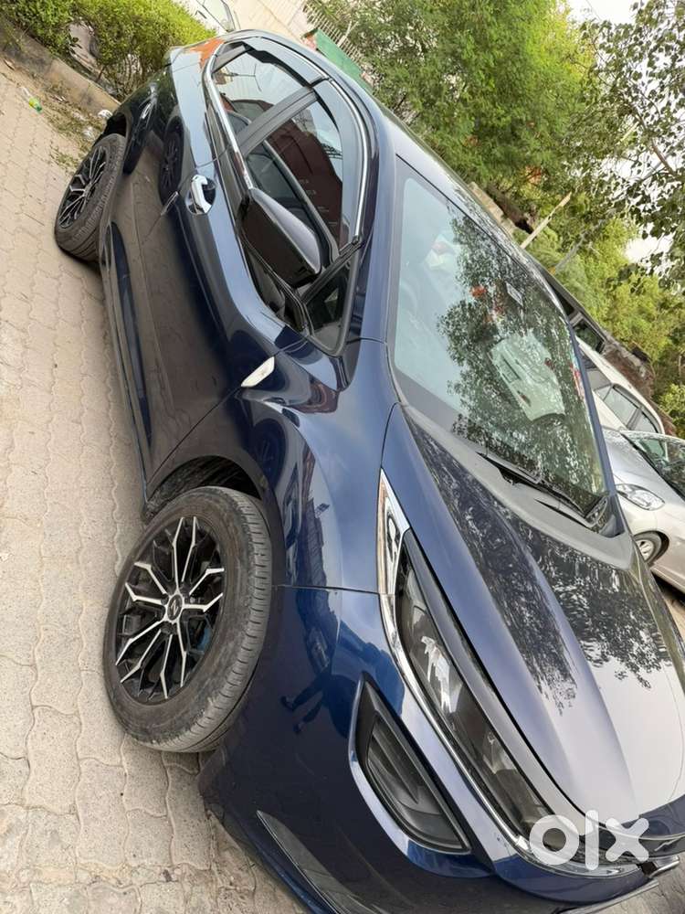 Tata Altroz Xz Plus 2025