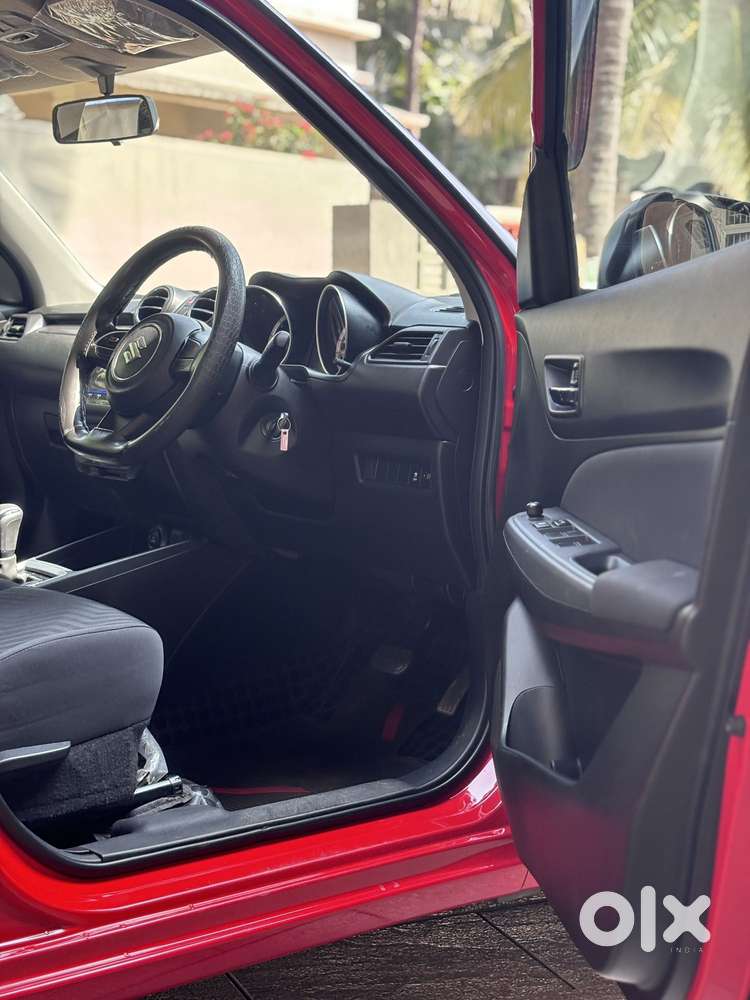 Maruti Suzuki Swift Vvt Vxi, 2022, Petrol
