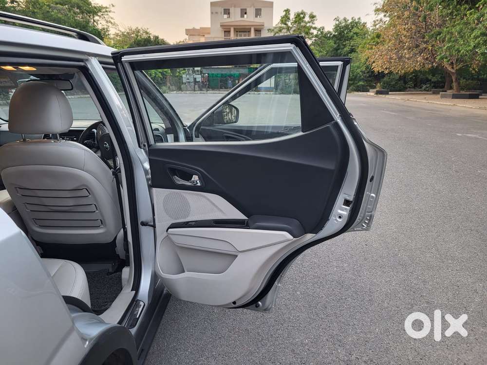 Mahindra Xuv300 W8 Option Diesel, 2021, Diesel