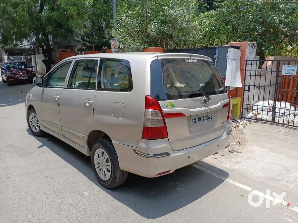 Toyota Innova 2013 Diesel Well Maintained