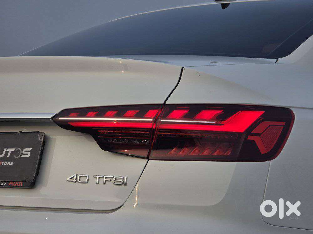 Audi A4 2.0 Premium Plus 40 Tfsi, 2023, Petrol