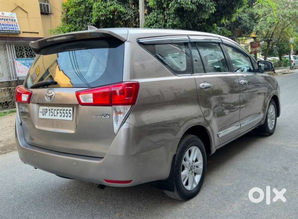 Toyota Innova Crysta 2.8z Automatic, 2017, Diesel