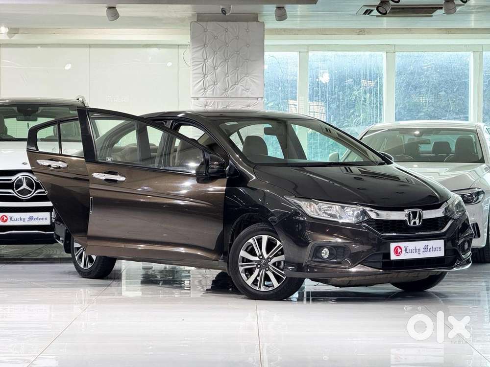 Honda City 1.5 V Cvt I-vtec Mt, 2022, Petrol
