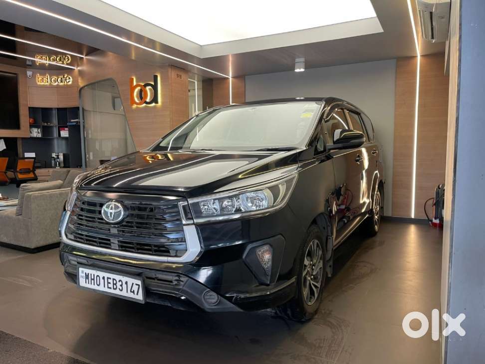 Toyota Innova Crysta [2020-ongoing] 2.4 Gx 8 Str, 2022, Diesel