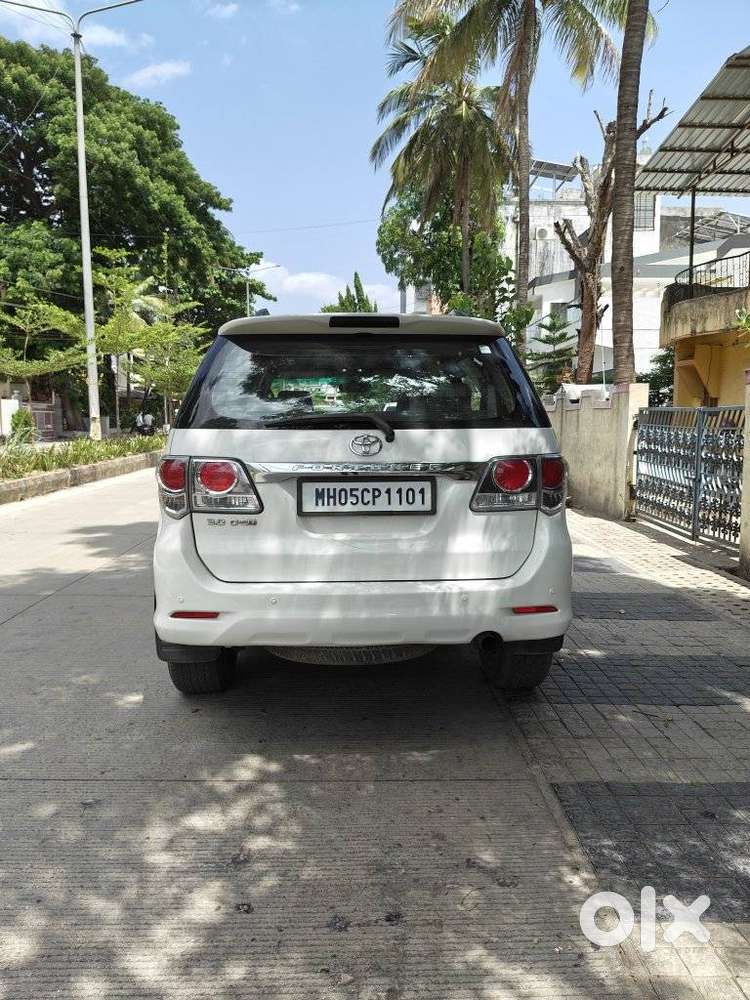 Toyota Fortuner 2.5 4x2 Mt Trd Sportivo, 2015, Diesel