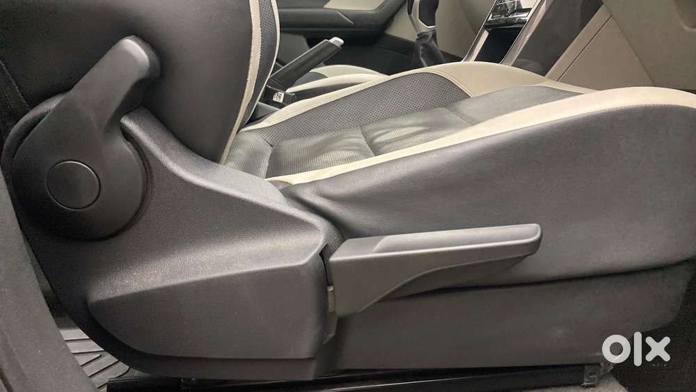 Volkswagen Taigun 1.0 Tsi Topline, 2022, Petrol