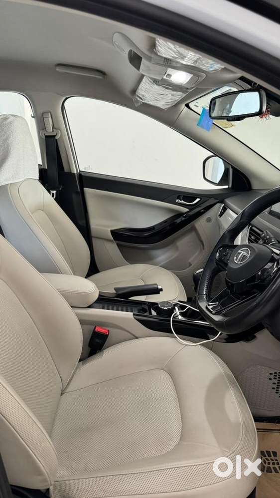Tata Nexon 2023 Petrol With Ventilated Seats Good Condition
