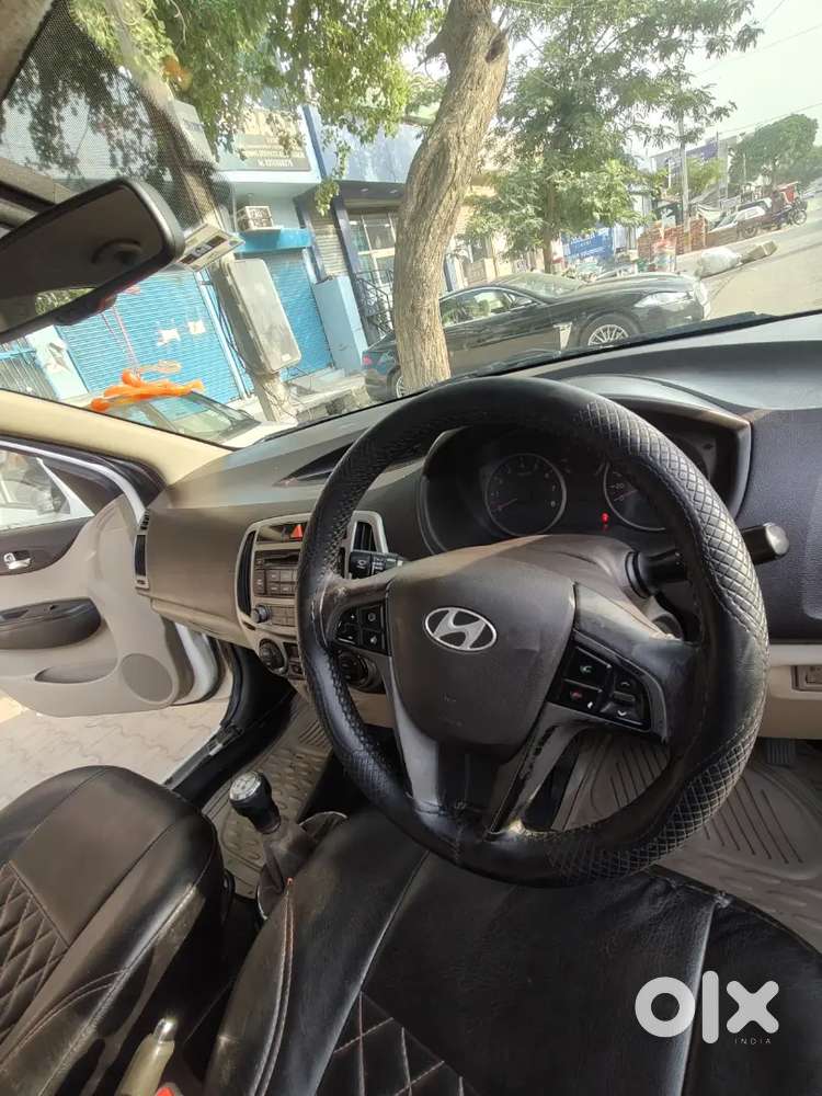 Bai Gadi Ki Condition Okay H Baki Moke Pa Km Jyada Krde Ge Bai