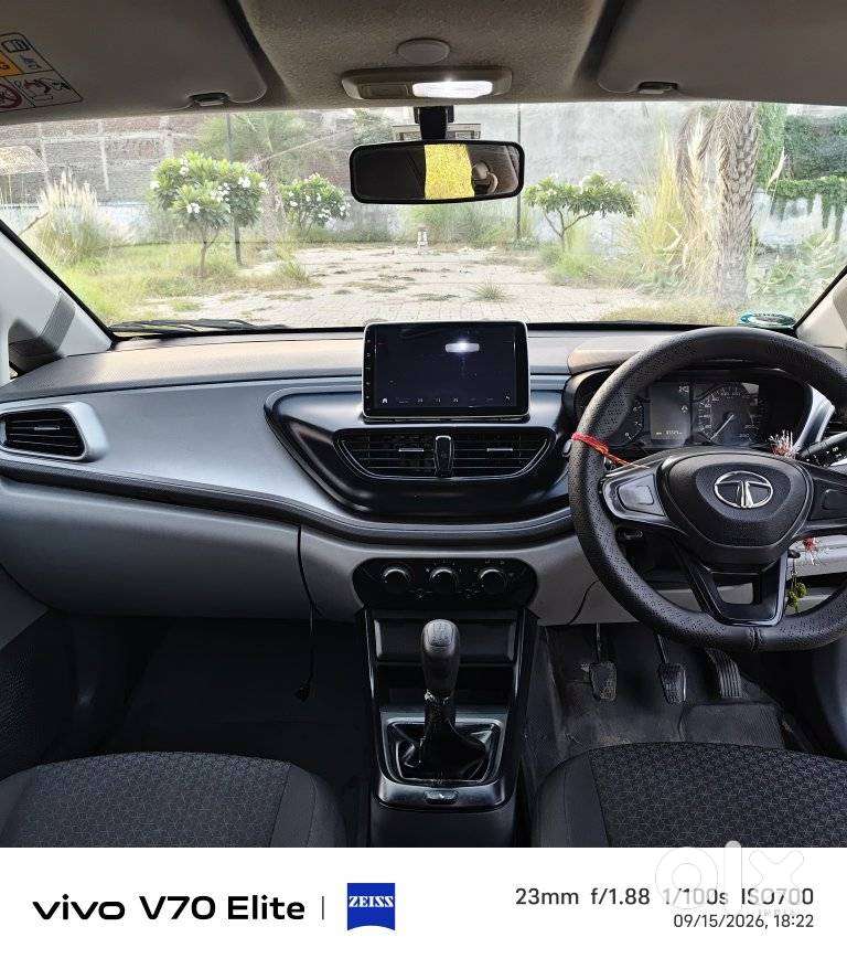 Tata Altroz 1.2 Xe, 2020, Petrol