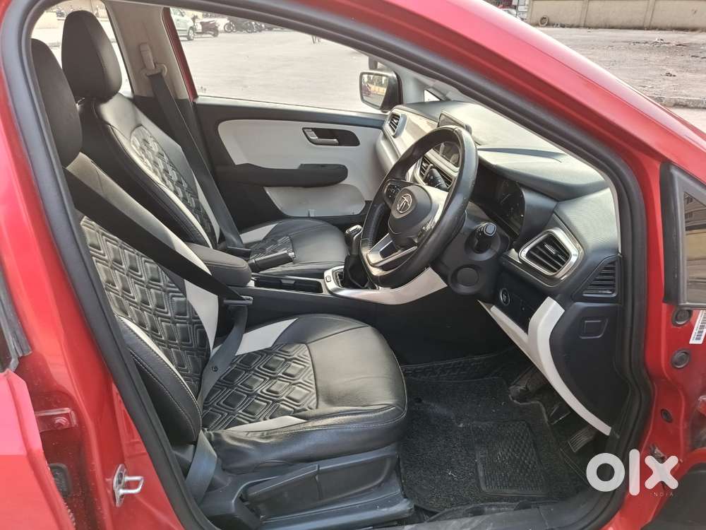 Tata Altroz Xz, 2023, Petrol