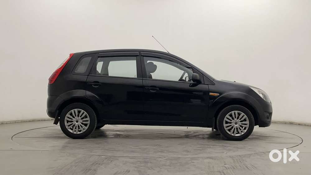 Ford Figo 2010-2012 Diesel Zxi, 2012, Diesel