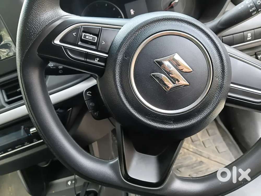 Swift Maruti Suzuki 2024 Variant Zxi