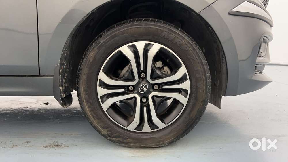 Tata Tiago 1.2 Revotron Xta, 2023, Petrol