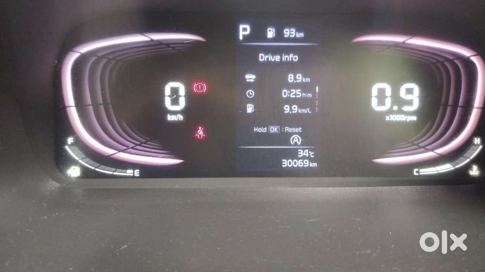 Kia Carens 1.5 Prestige 7 Str, 2023, Petrol