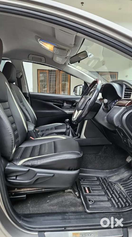 Toyota Innova Crysta Mt 2017... Single Owned.. Price Nagotioble