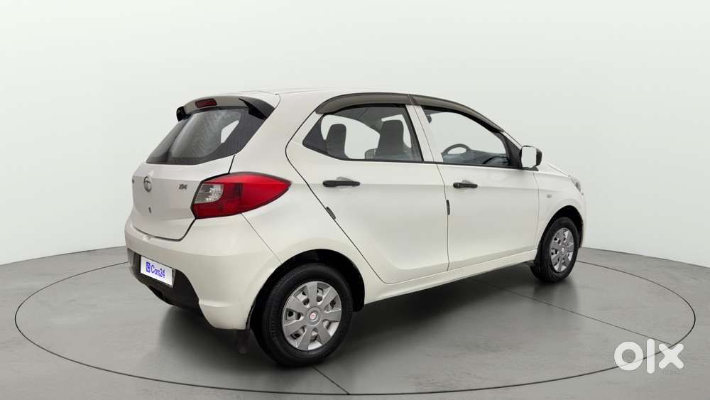 Tata Tiago 1.2 Revotron Xm, 2018, Petrol