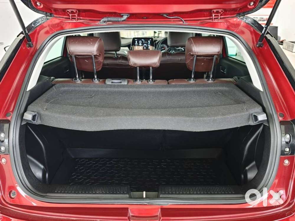 Toyota Urban Cruiser Taisor V 1.0 Petrol Mt, 2025, Petrol