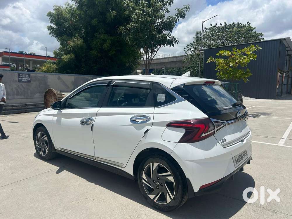 Hyundai I20 Asta (o) 1.2 Mt, 2022, Petrol