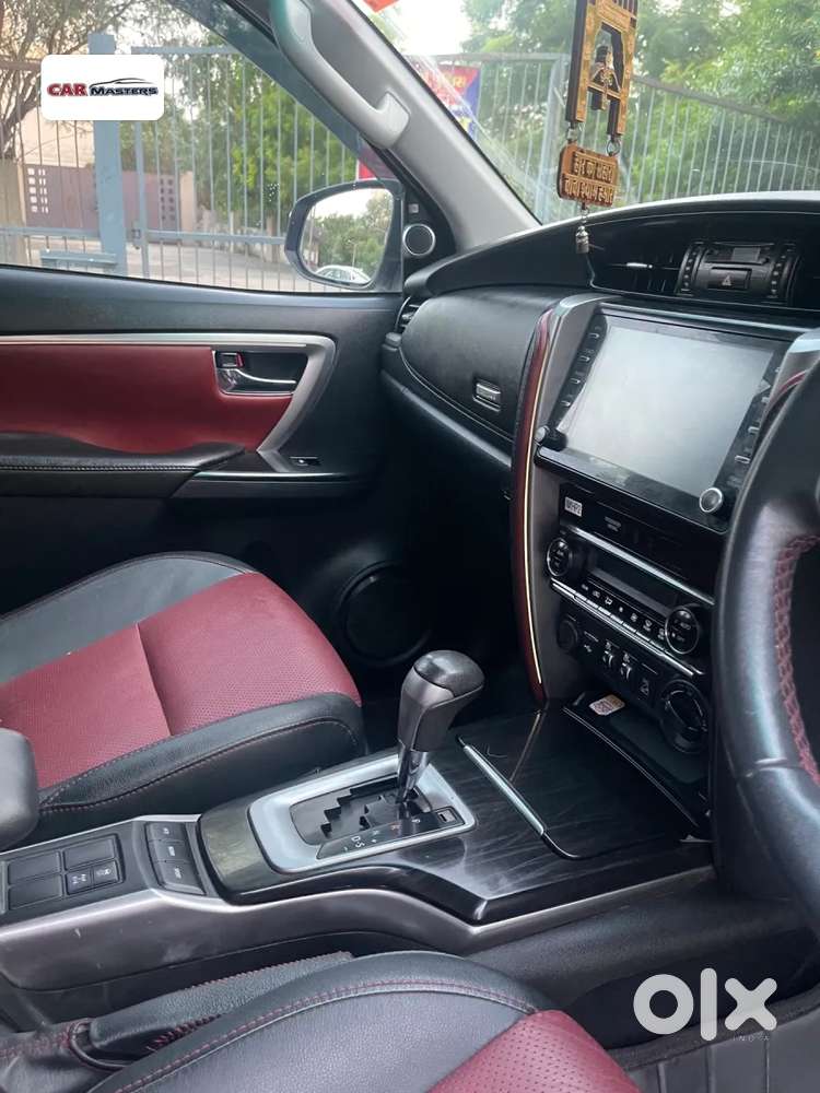 Toyota Fortuner Legender, 2025, Diesel