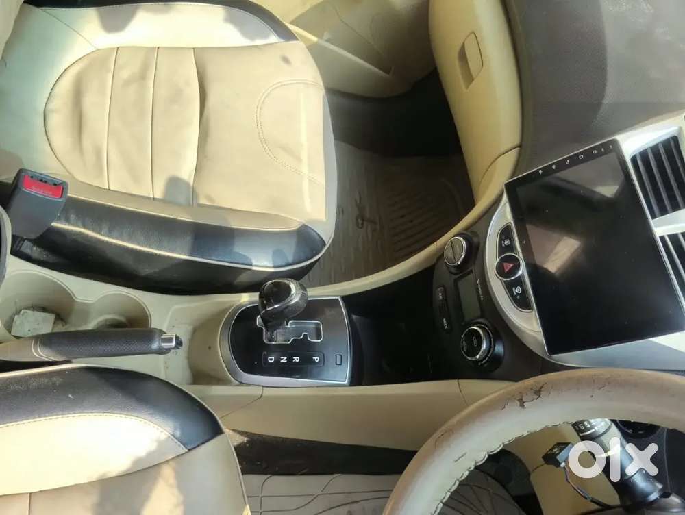 Hyundai Verna 2012 Fluidic 1.6 At