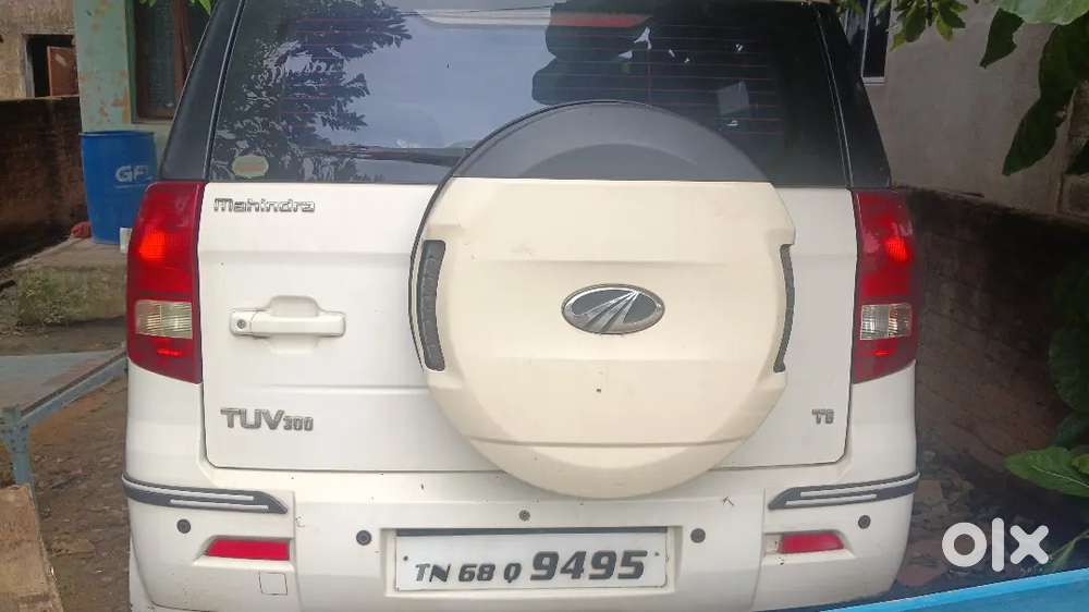 Mahindra Tuv 300 2015