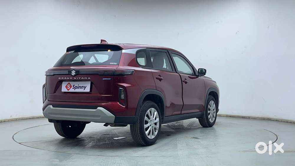 Maruti Suzuki Grand Vitara 1.5 Alpha Smart Hybrid At, 2024, Petrol