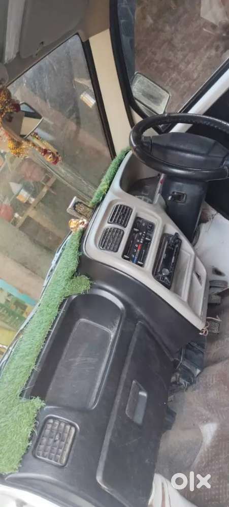 Maruti Suzuki Eeco 2017 Cng & Hybrids 109000 Km Driven