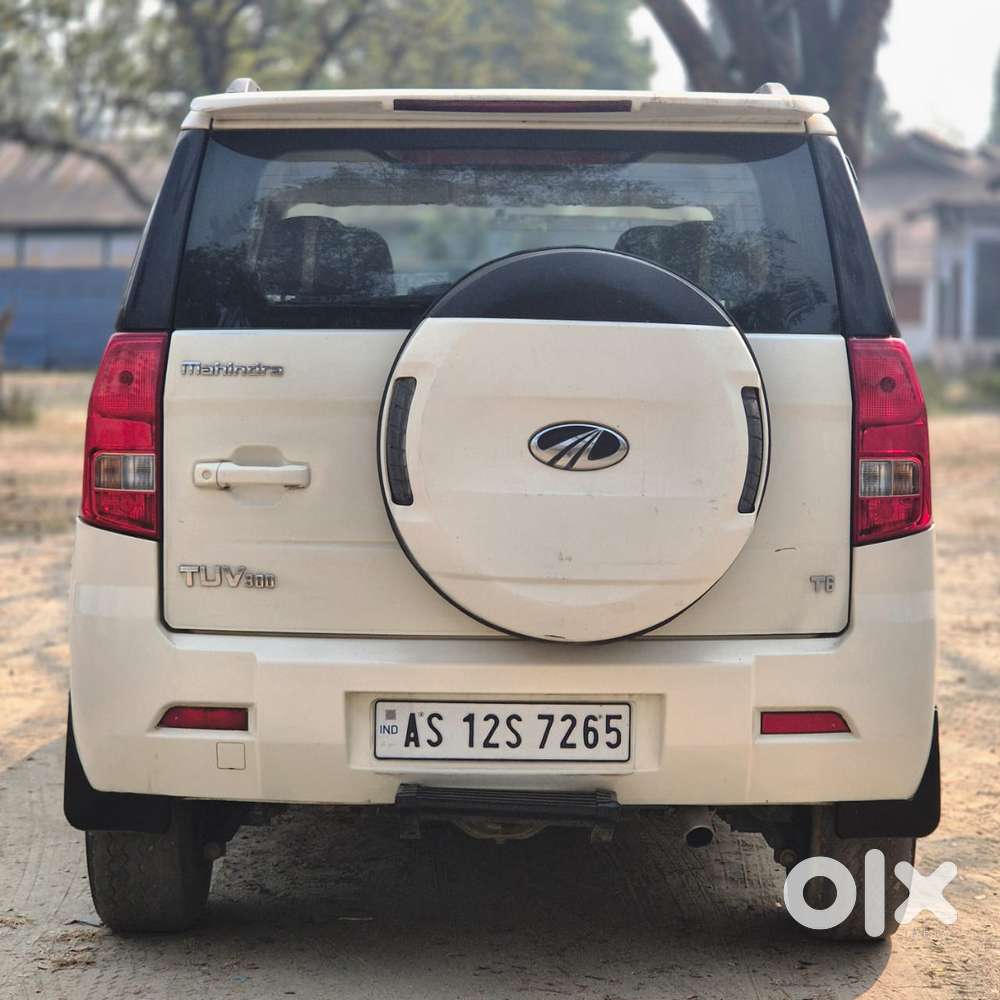 Mahindra Tuv 300