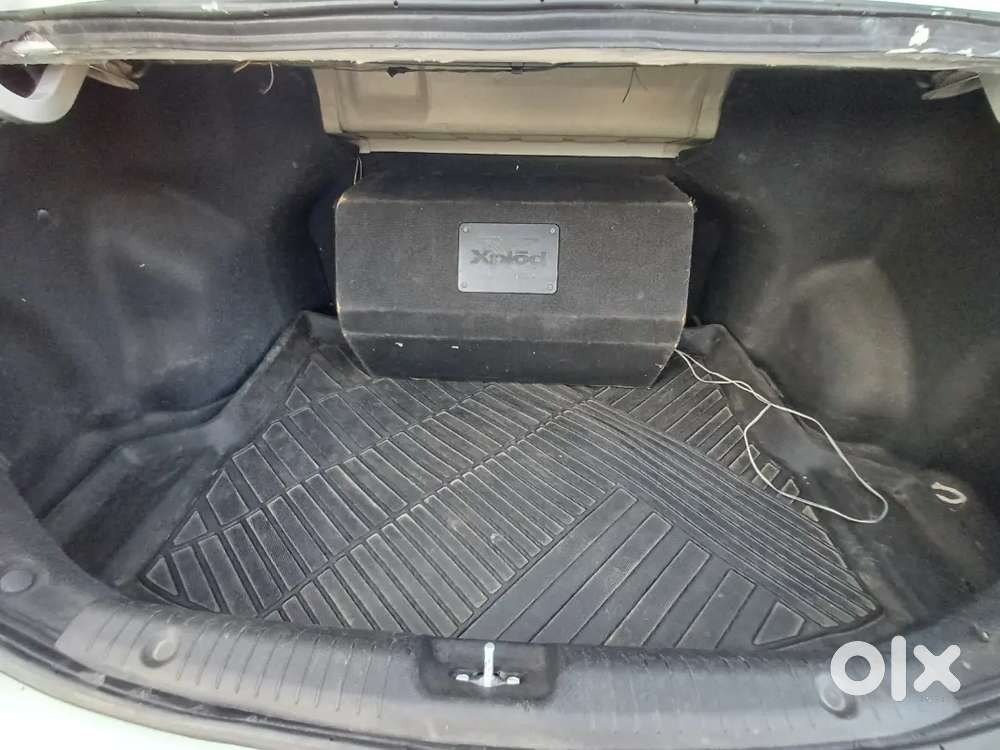Hyundai Verna Fluidic 2011 Diesel Manual