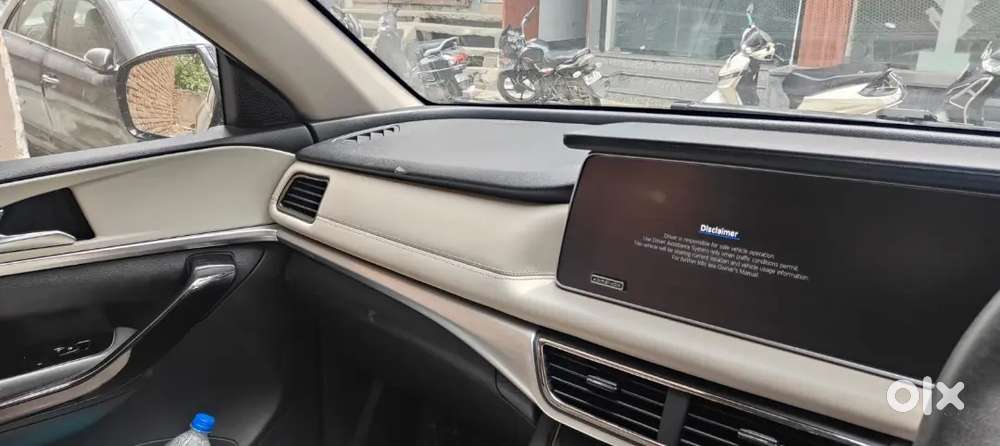 Mahindra Xuv700 2025 Diesel 23000 Km Driven