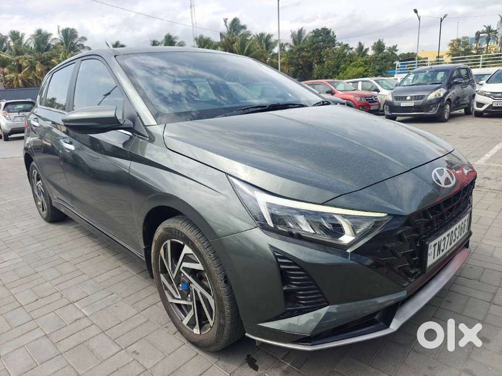 Hyundai I20 Asta (o) 1.2 Mt, 2023, Petrol
