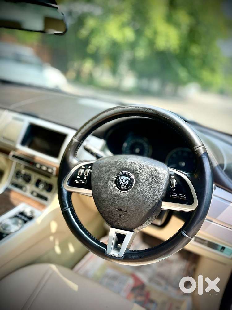 Jaguar Xf Petrol 2.0, 2015, Petrol
