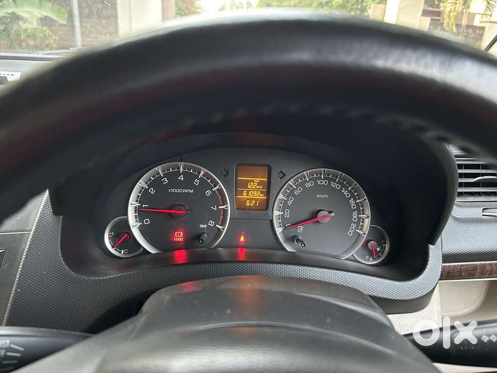 Maruti Suzuki Swift Dzire 1.3 Vxi, 2014, Petrol