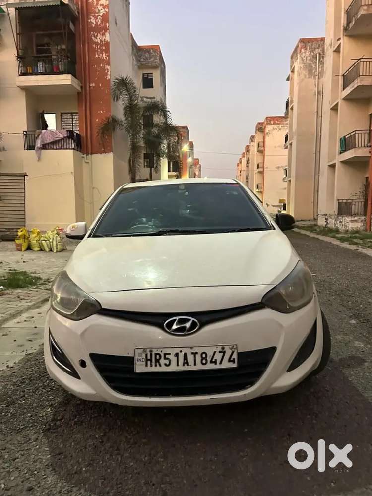 Petrol Cng  I20 Auto Fold Mirror Remote Key