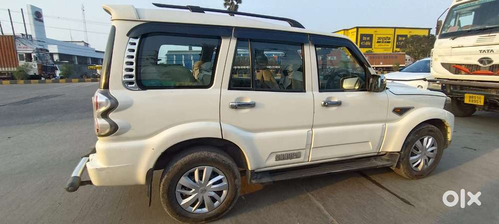 Mahindra Scorpio S6 Plus 8 Seater, 1917, Diesel
