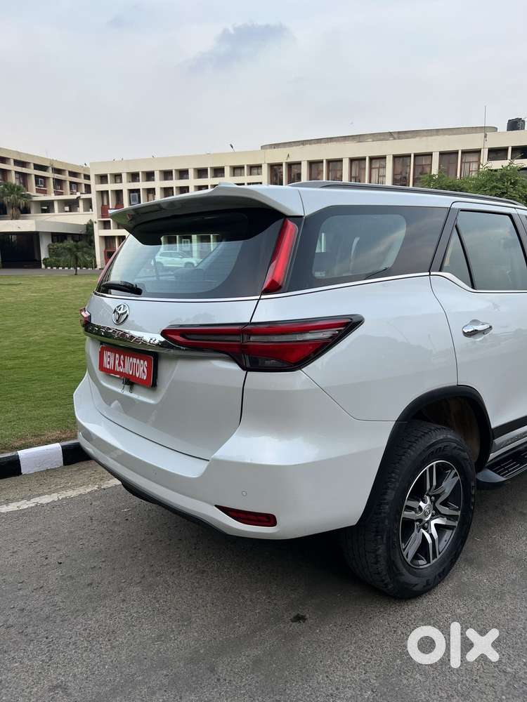 Toyota Fortuner 4x2 At 2.8 Diesel, 2024, Diesel