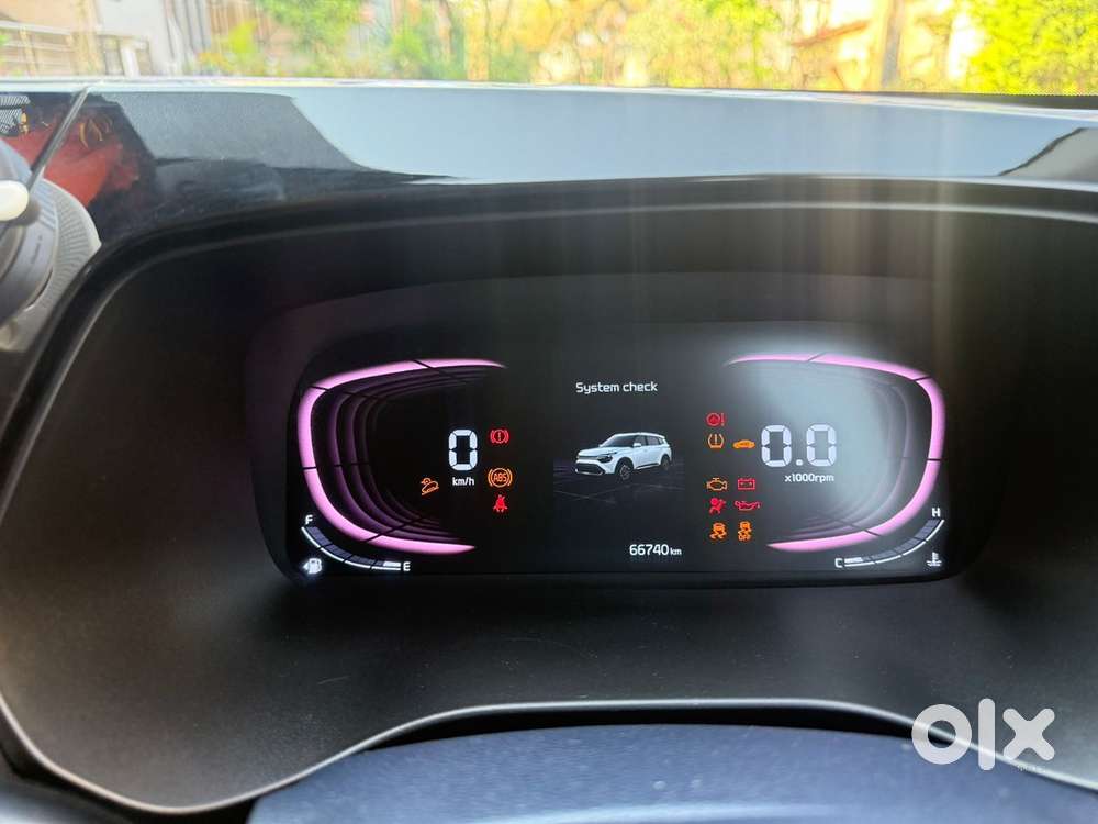 Kia Carens 2022 Diesel Well Maintained