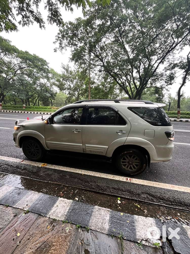 Toyota Fortuner 2012 Diesel Well Maintained