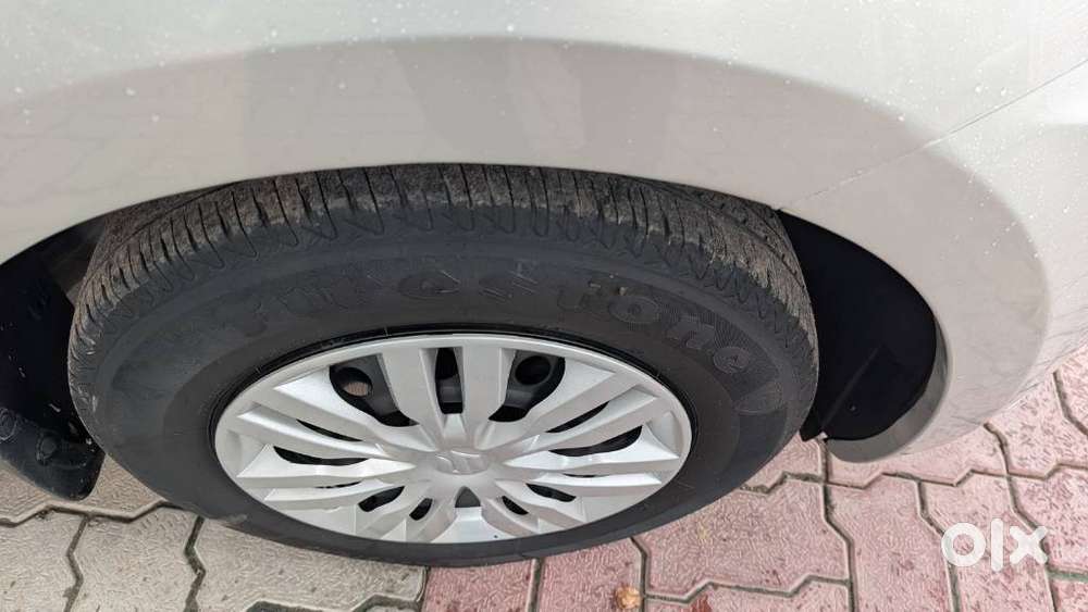 Maruti Suzuki Dzire 1.2 Vxi, 2019, Petrol