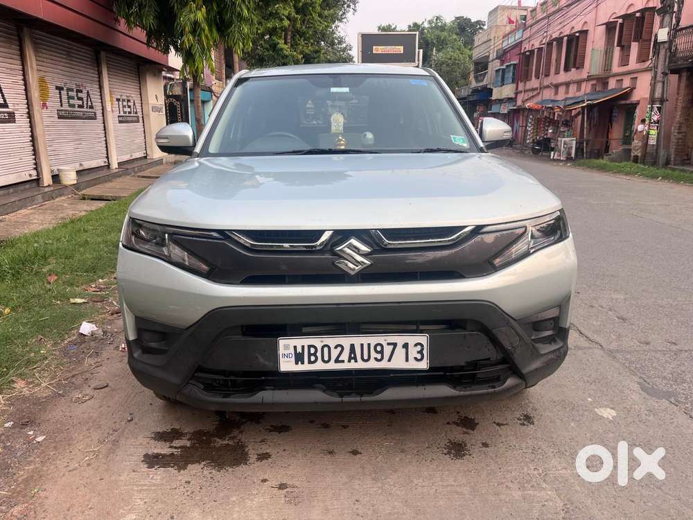 Maruti Suzuki Brezza 1.5 Lxi Smart Hybrid, 2024, Petrol