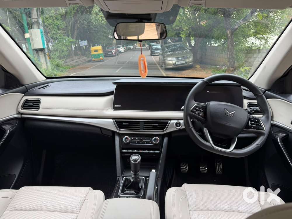 Mahindra Xuv700 2.2 Ax 5 Diesel Mt 7 Str, 2024, Diesel