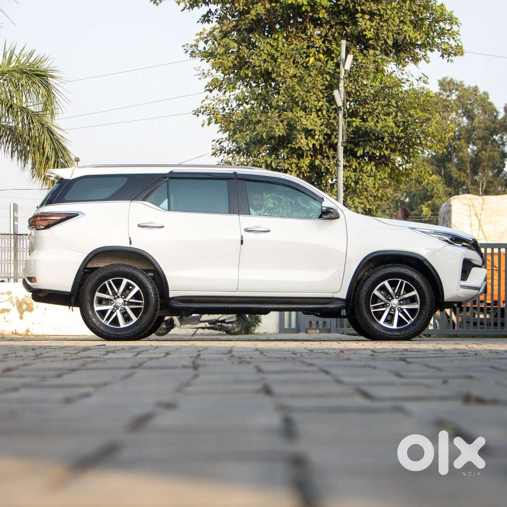 Toyota Fortuner 4x2 At 2.8 Diesel, 2021, Diesel