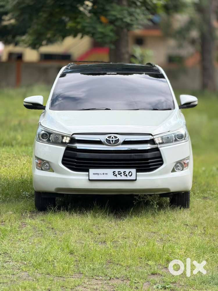Toyota Innova Crysta 2.4 V, 2017, Diesel