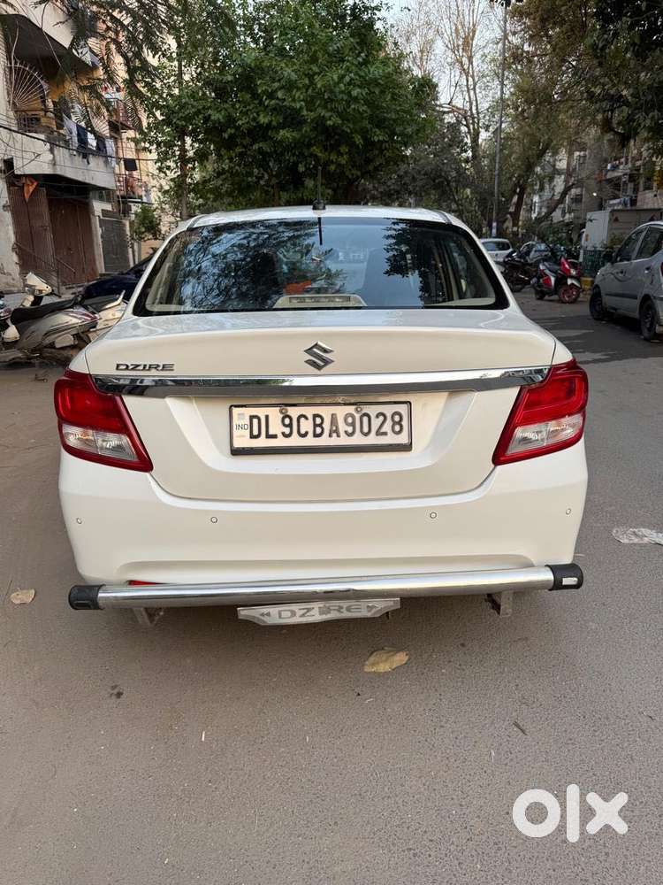 Maruti Suzuki Swift Dzire Lxi Option, 2023, Petrol