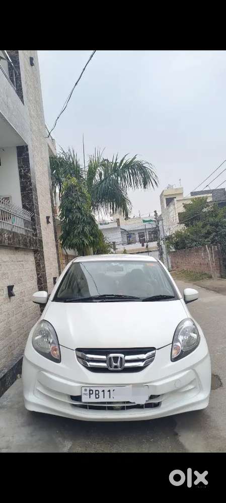 Honda Amaze I Dtec 2013 Model 100% Genuine Driven