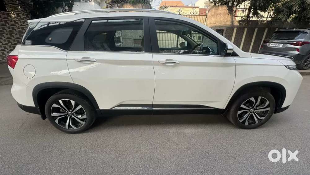 Mg Hector Sharp Pro 1.5 Turbo Cvt, 2023, Petrol