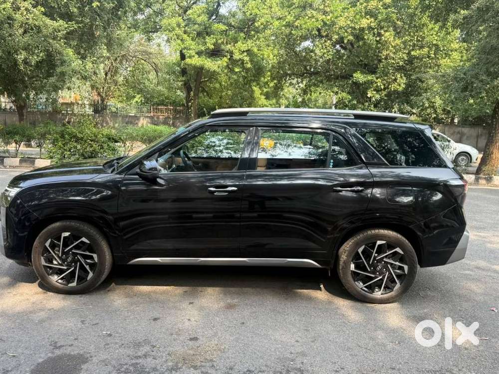 Hyundai Alcazar Platinum, 2024, Petrol