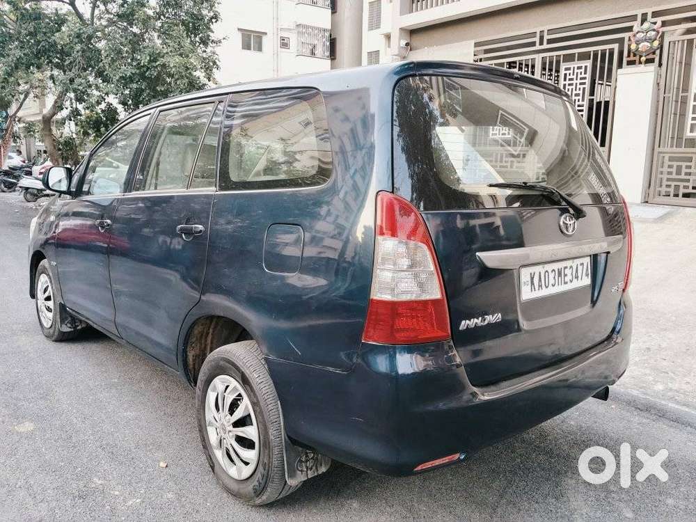 Toyota Innova 2.5 G (diesel) 8 Seater, 2005, Diesel